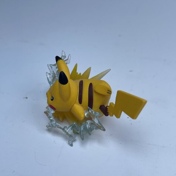 Pokémon Generations 20th Anniversary Celebration Pikachu EX Box Figure 2016 - Picture 5 of 11